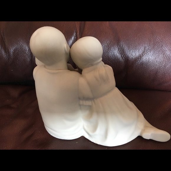 Sweet Hansen Classics Fine Porcelain “Heads or Tails” 1993 collectible figurine - Picture 2 of 6